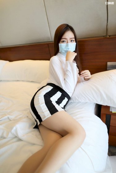 男孩子都会夹住女孩子头发