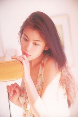 少妇厨房与子伦